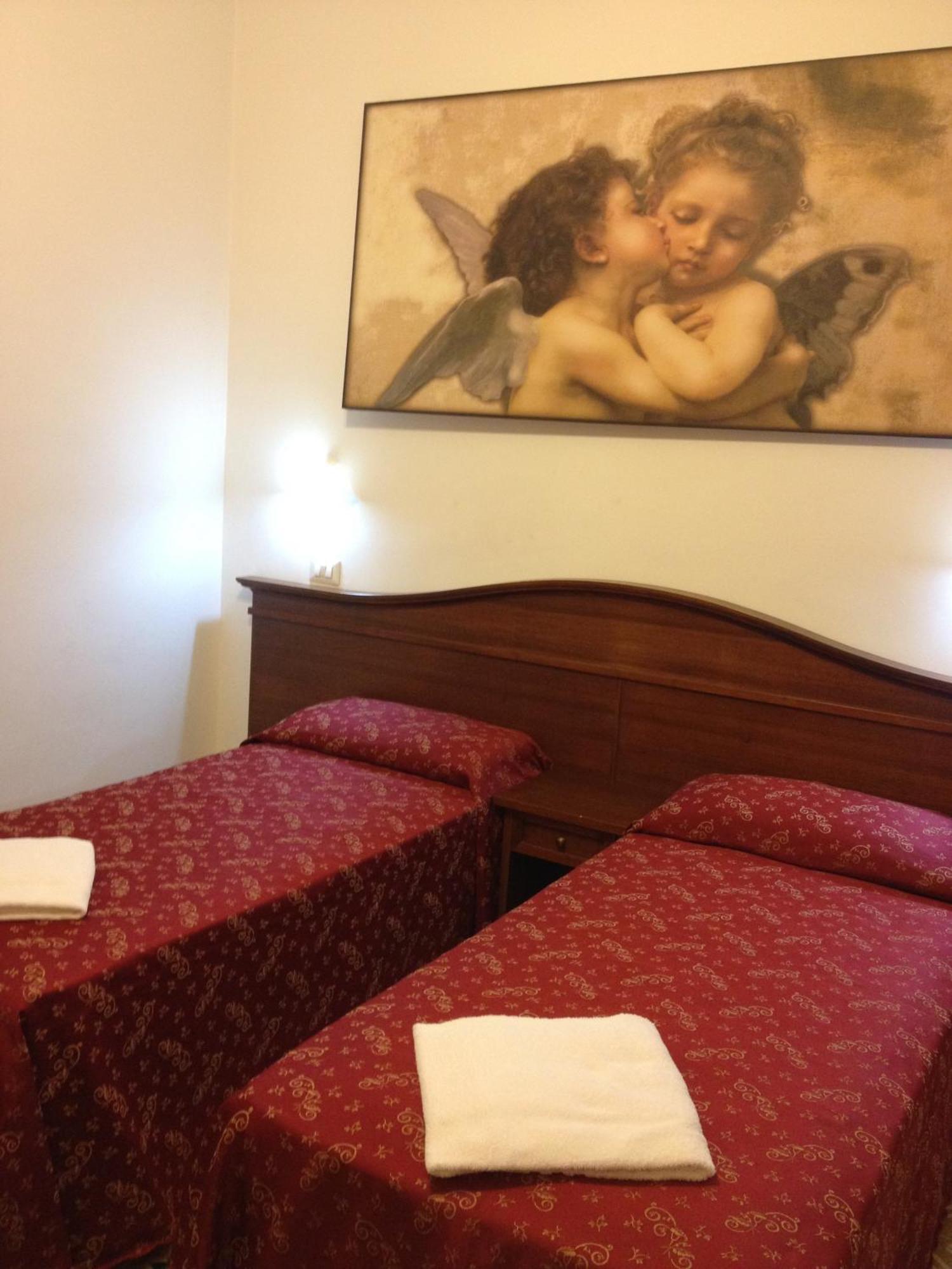 Guesthouse Alex II Róma Szoba fotó