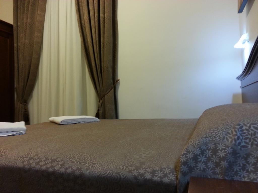 Guesthouse Alex II Róma Kültér fotó